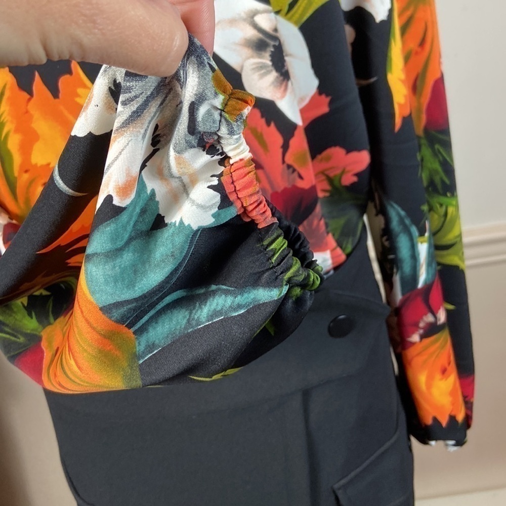 Bucketlist floral blouse - Picture 6 of 7